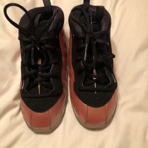 $90 Ln LIL GIRL FOAM POSITS PRETTY METALLIC PINK